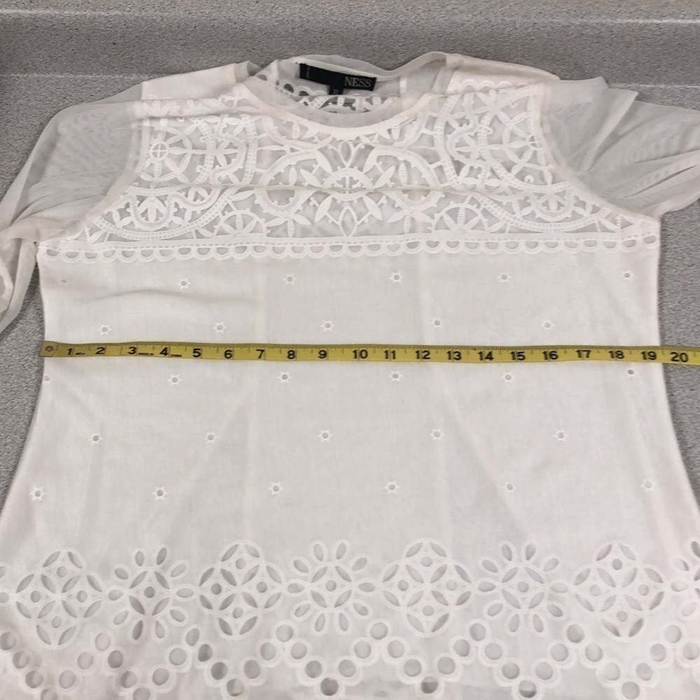 Ness Blouse with shear inserts - Picture 11 of 12